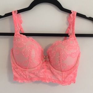 Victoria’s Secret Body by Victoria Lined Demi Bra